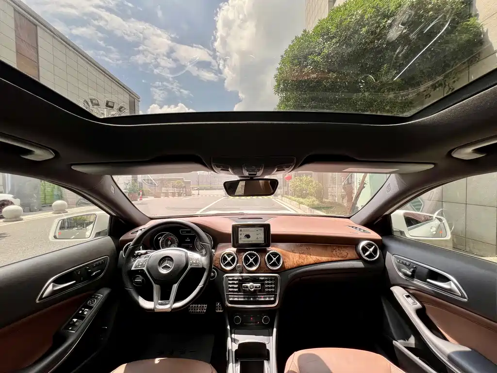 Mercedes-Benz GLA 2015 — фото 17