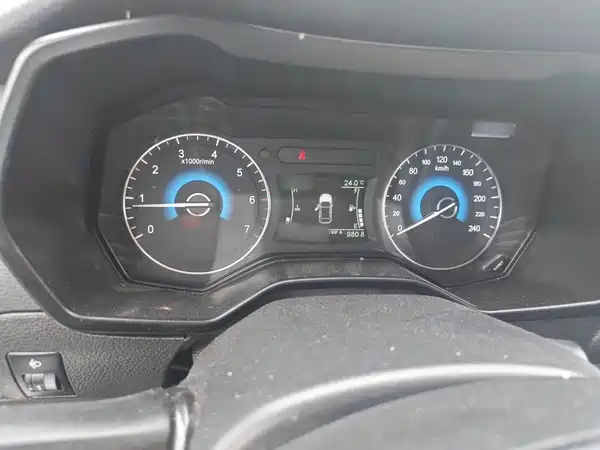 Dongfeng Scenery 580 2018