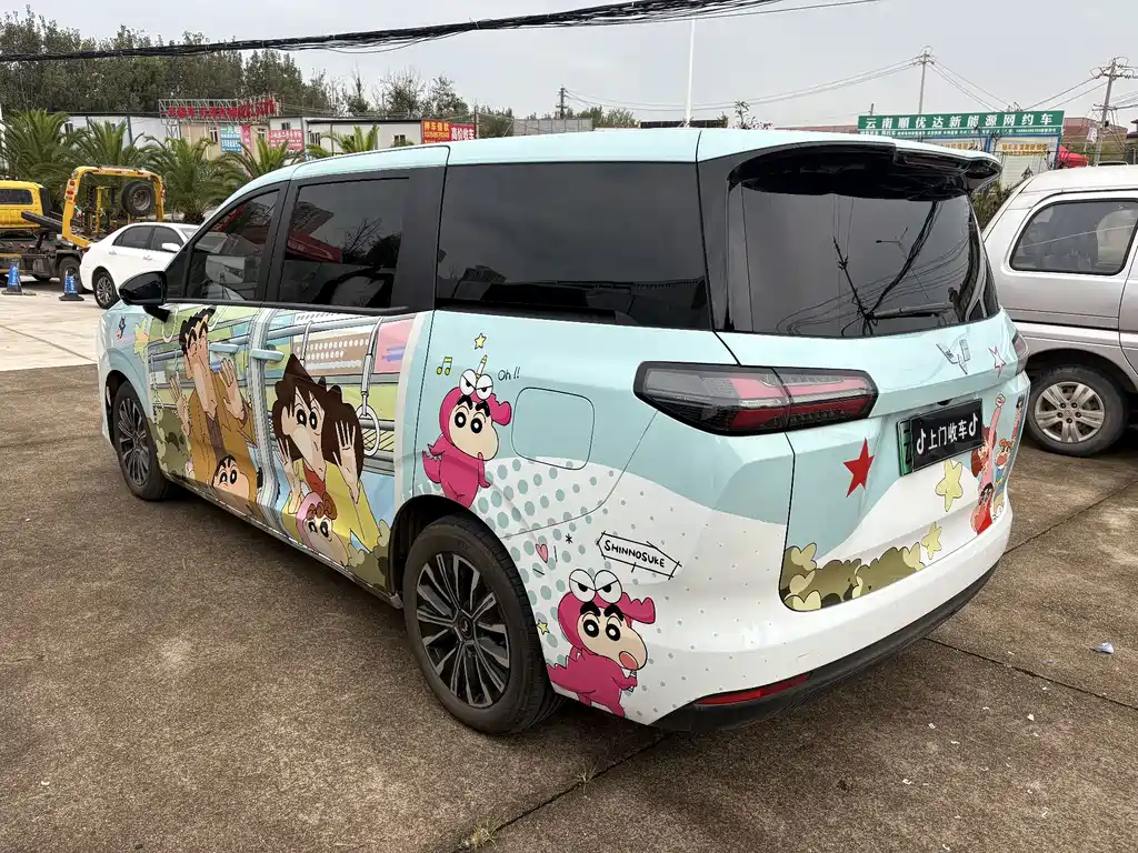 Wuling Starlight 730 New Energy 2025 — фото 10