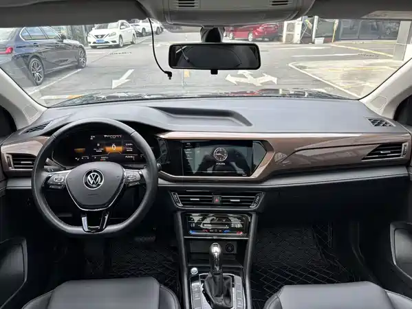 Volkswagen Tharu 2022