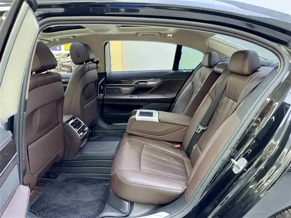 BMW 7 Series 2016