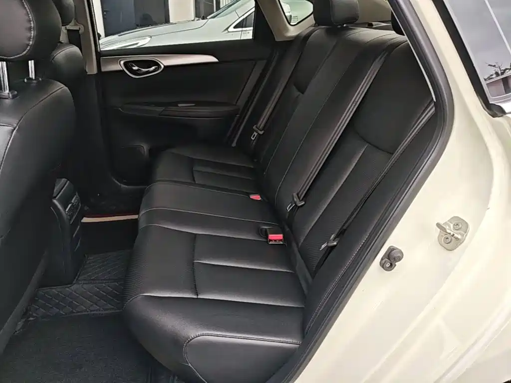 Nissan Sylphy 2022 — фото 17