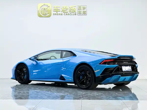 Lamborghini Huracan 2021