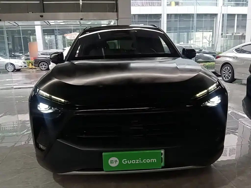 NIO ES8 2022