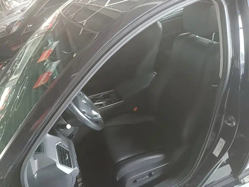 Honda Accord 2021 — фото 15