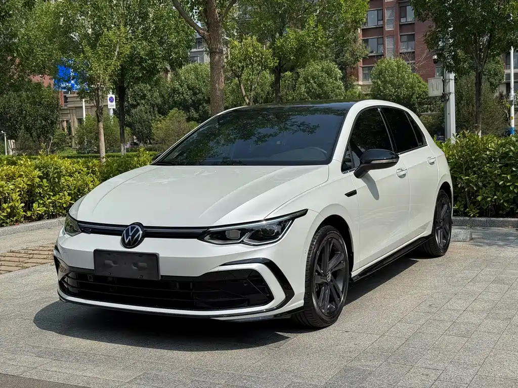 Volkswagen Golf 2023