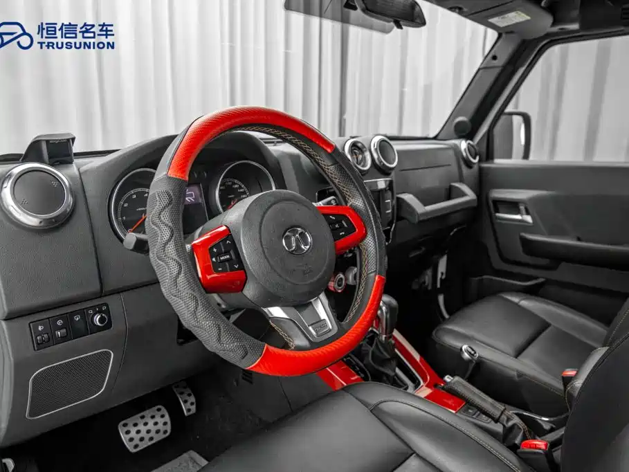 BAIC BJ40 2017 — фото 12