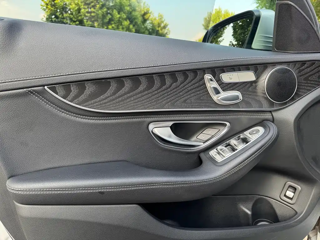 Mercedes-Benz C-Class 2015 — фото 11