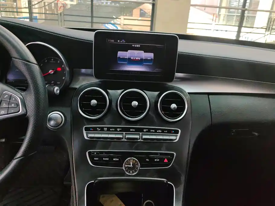 Mercedes-Benz C-Class 2018 — фото 13