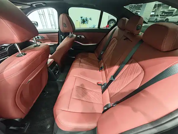 BMW 3 Series 2024