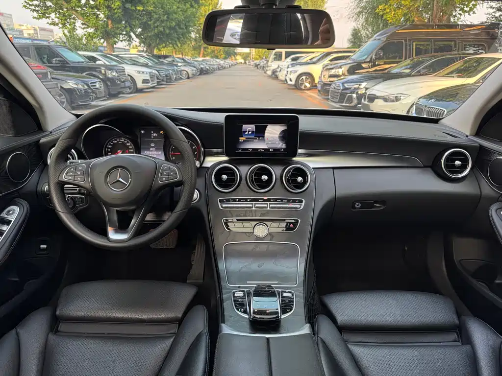 Mercedes-Benz C-Class 2015