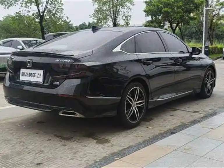 Honda Accord 2022 — фото 9