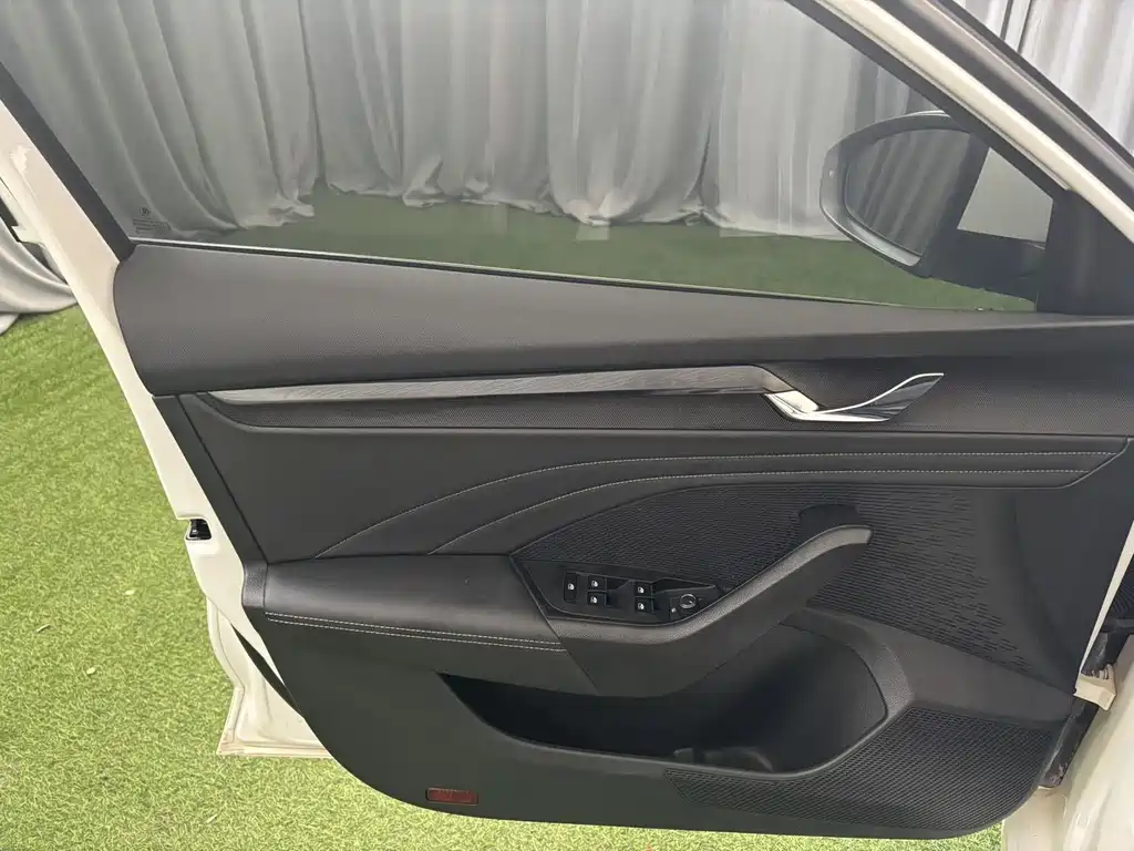 Skoda Octavia 2022 — фото 10