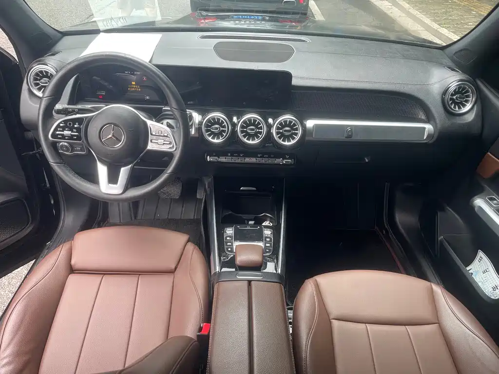 Mercedes-Benz GLB 2023 — фото 25