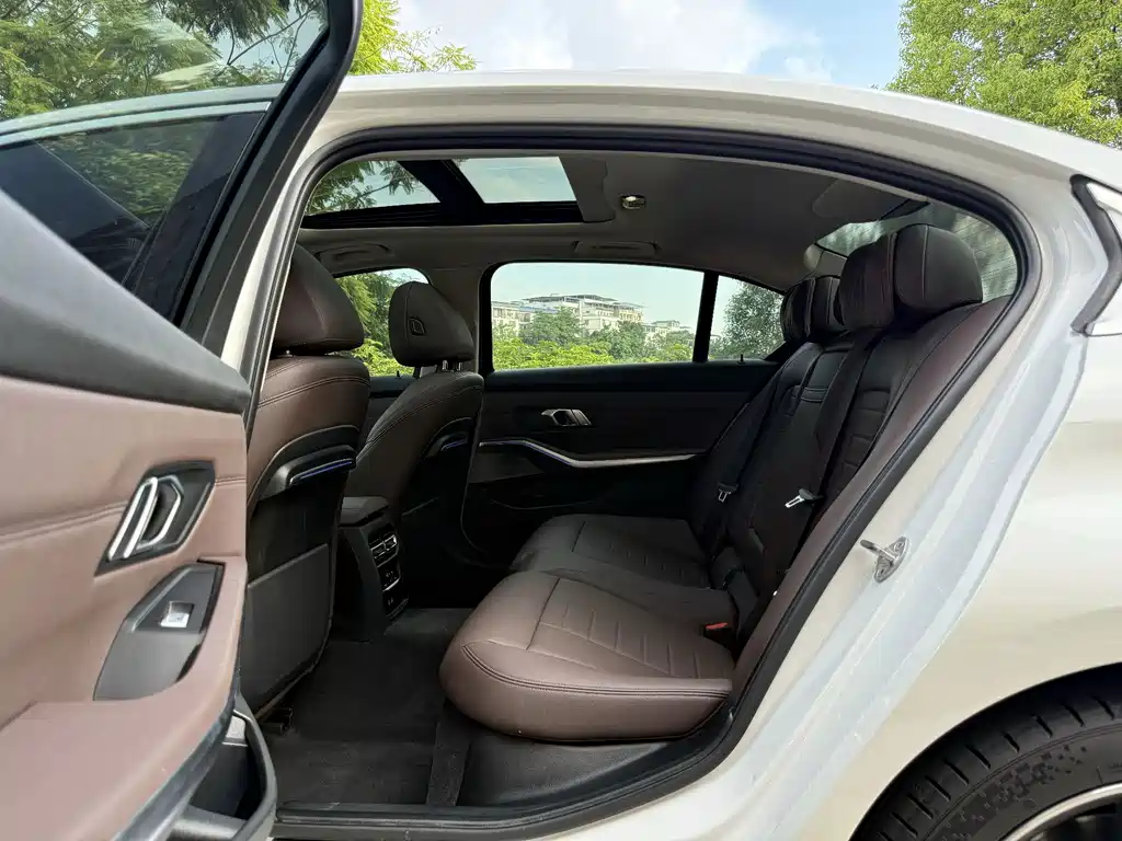 BMW 3 Series 2019
