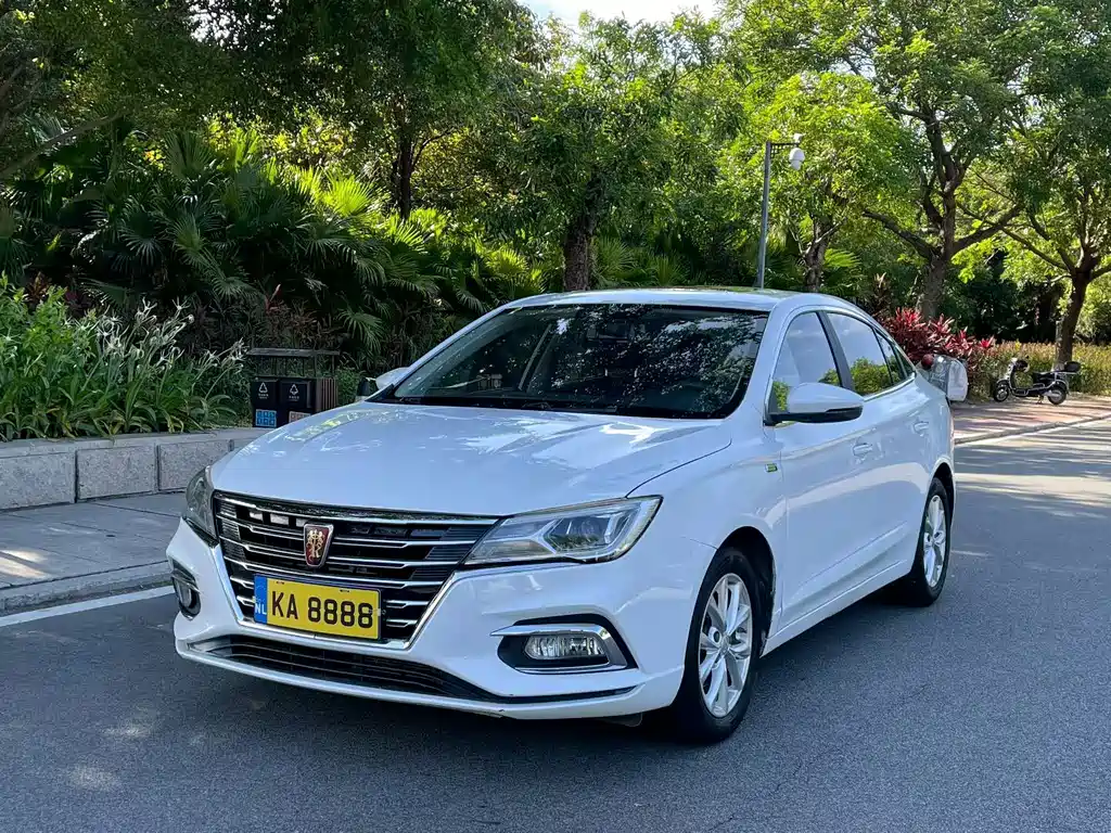 Roewe i5 2020 — фото 1