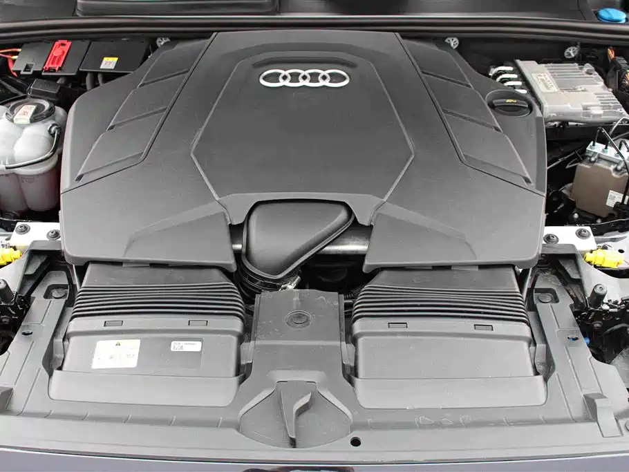 Audi Q7 2023 — фото 10
