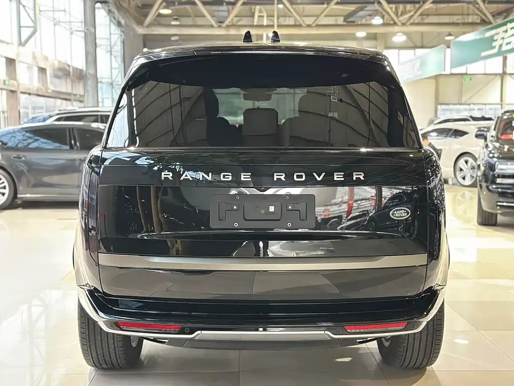 Land Rover Range Rover 2025 — фото 5