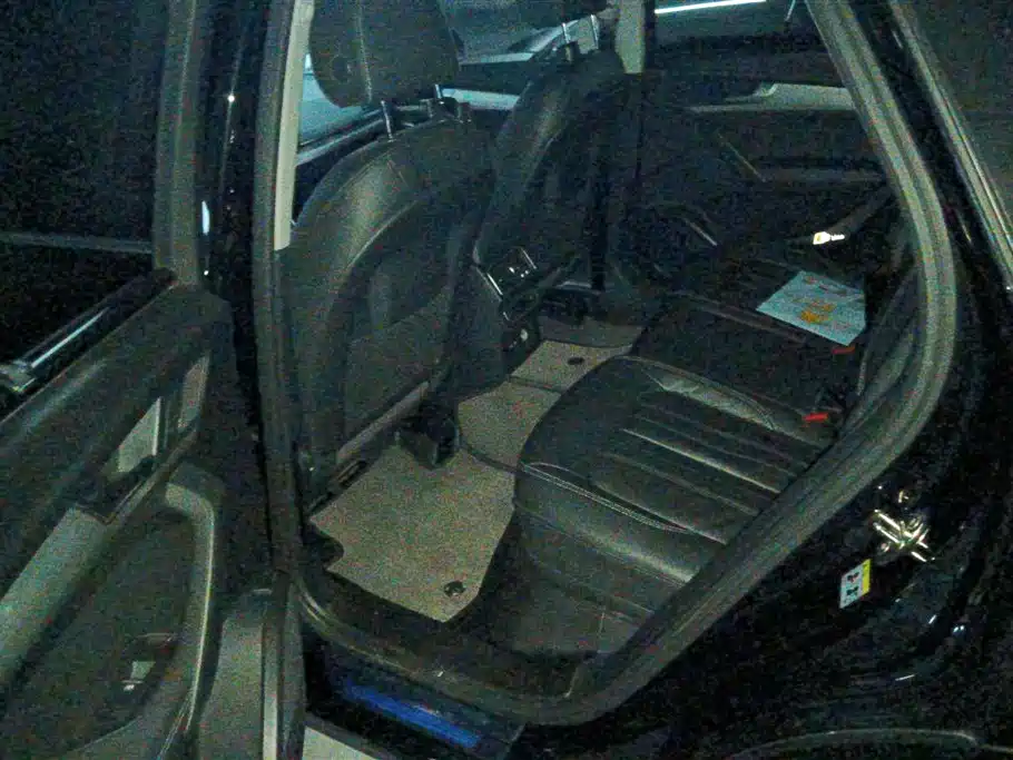 Audi Q5L 2021 — фото 11