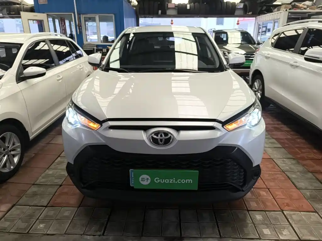 Toyota Frontlander 2023