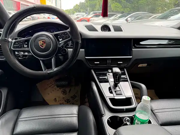 Porsche Cayenne 2019