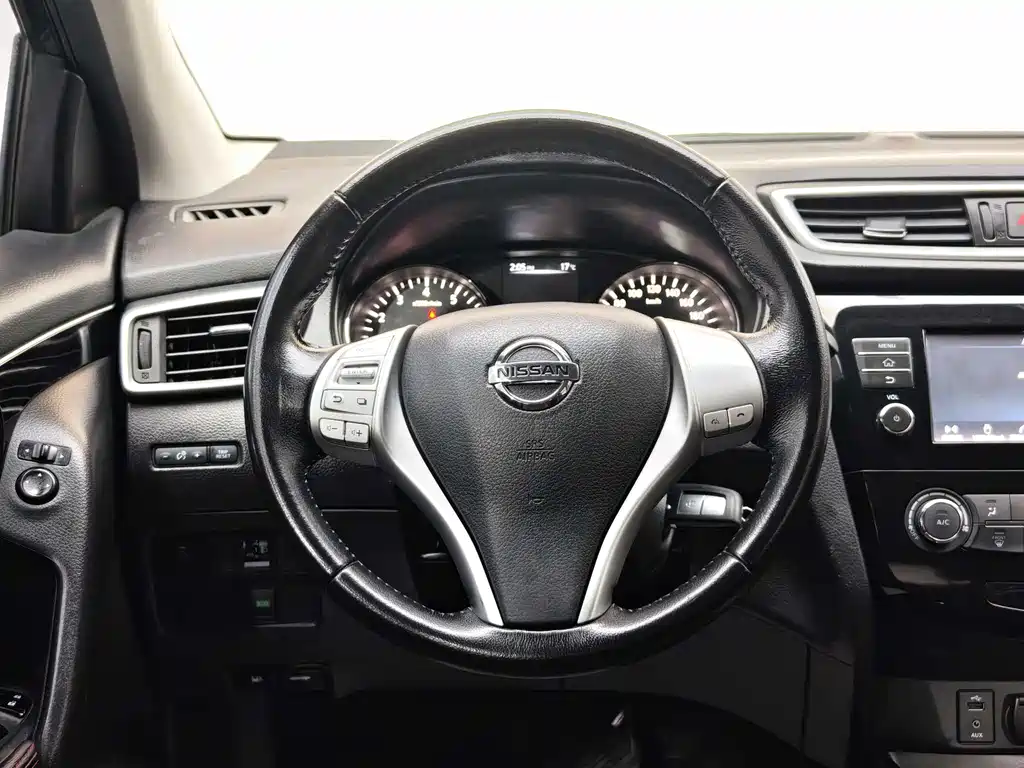 Nissan Qashqai 2018 — фото 25