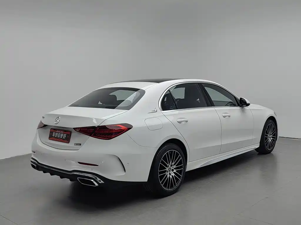 Mercedes-Benz C-Class 2022