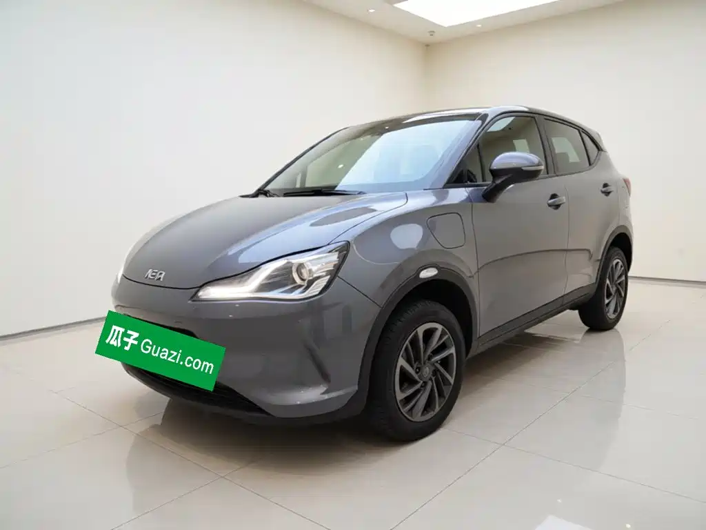 Neta V 2022