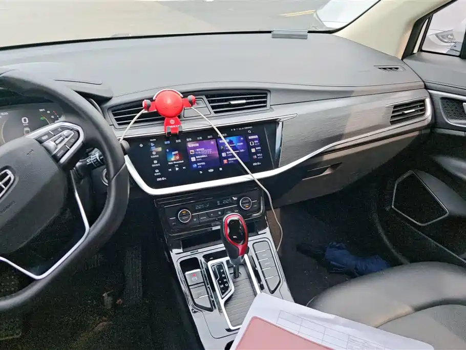 Geely Emgrand GS 2020 — фото 13