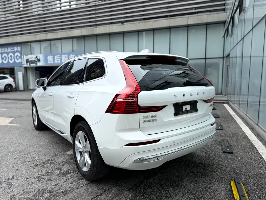 Volvo XC60 2021