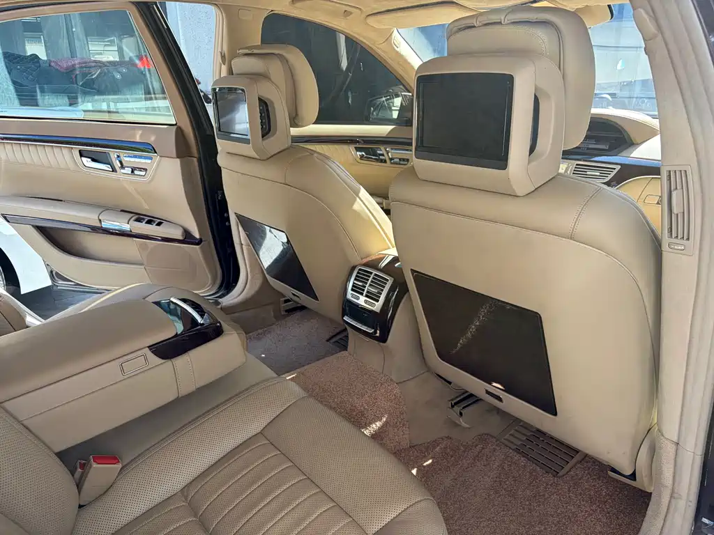 Mercedes-Benz S-Class 2010 — фото 17
