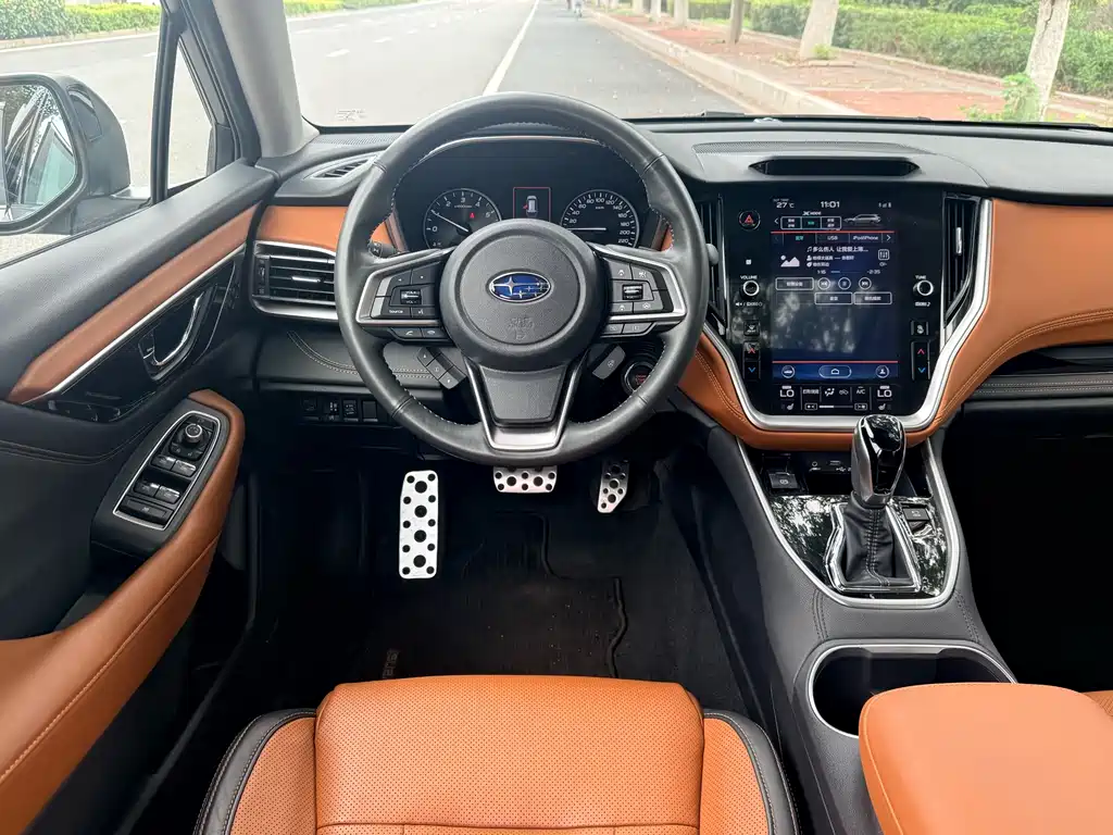 Subaru Outback 2021 — фото 17