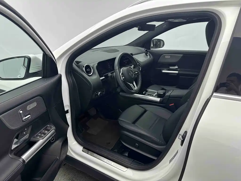 Mercedes-Benz GLA 2020 — фото 9