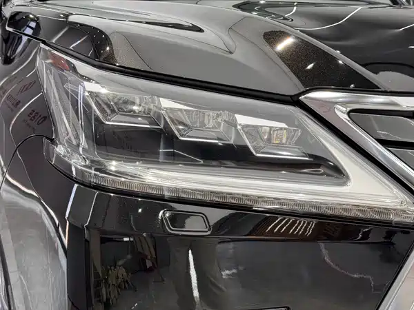 Lexus LX 2017
