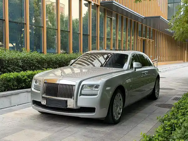 Rolls-Royce Ghost 2013