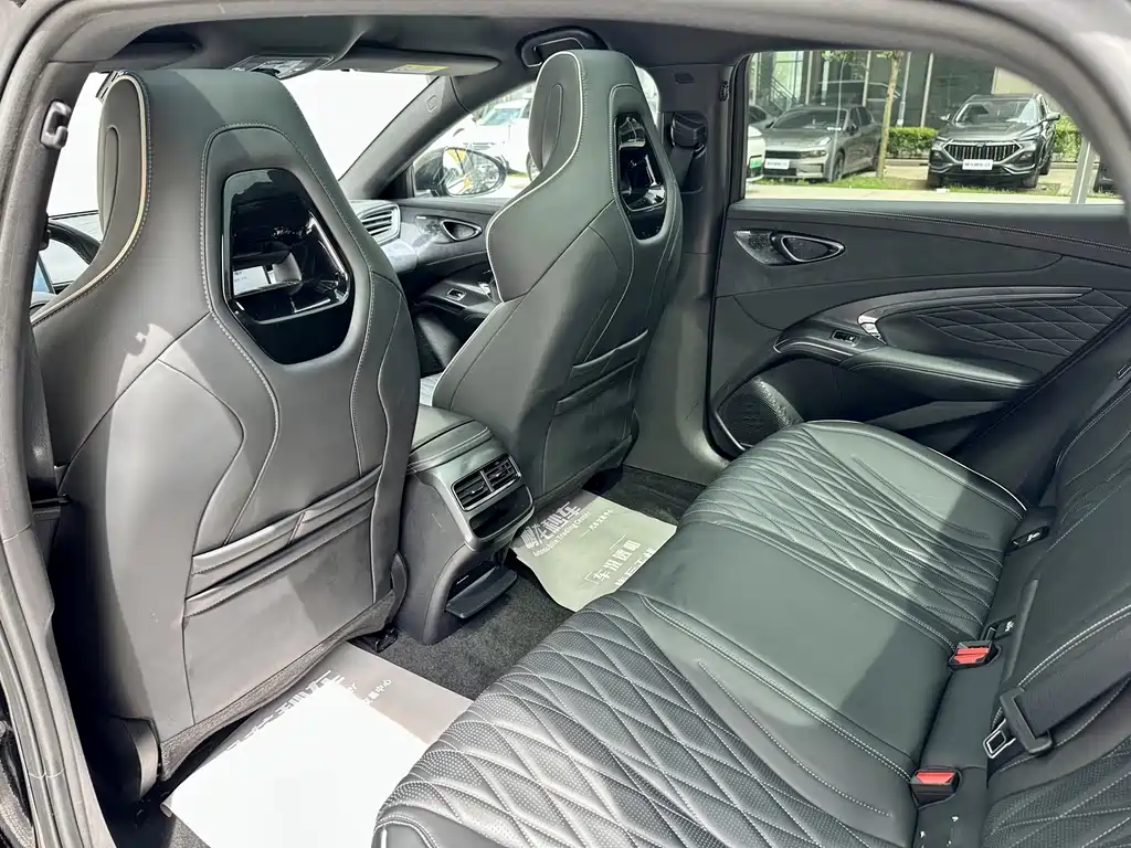 BYD Seal 2023 — фото 10