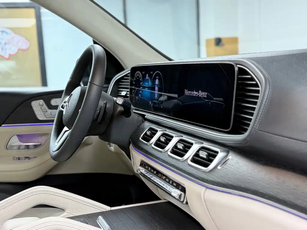 Mercedes-Benz GLE 2019 — фото 11