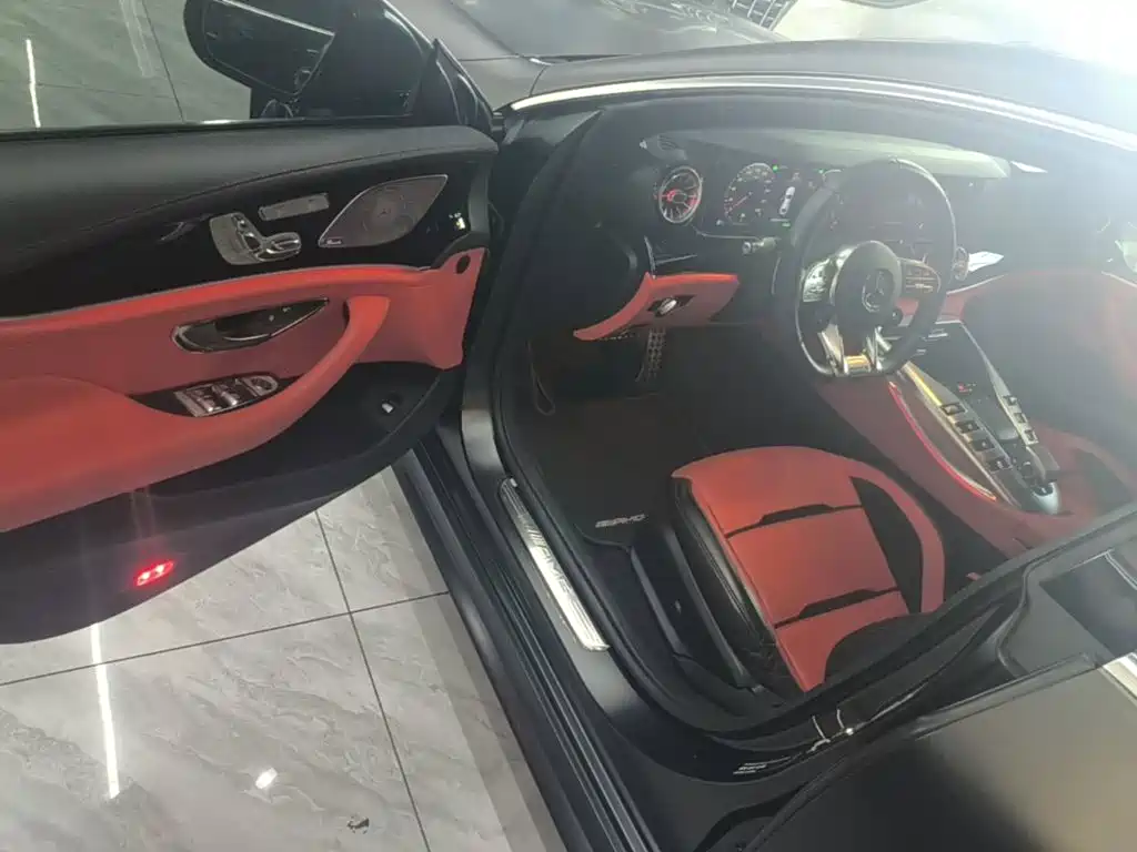 Mercedes-Benz AMG GT 2021 — фото 16