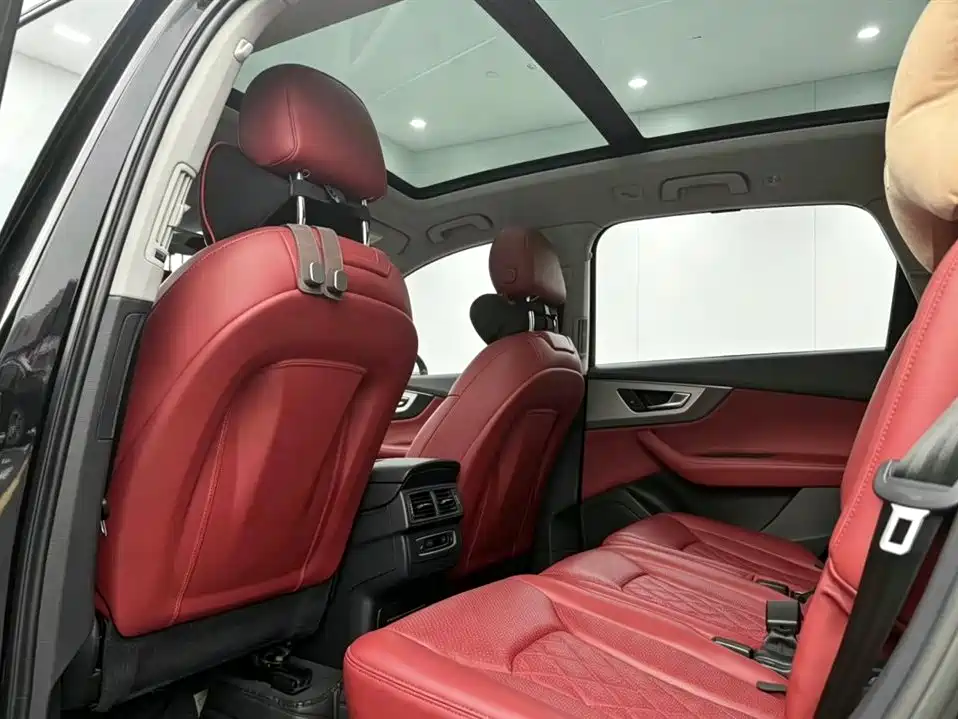 Audi Q7 2016