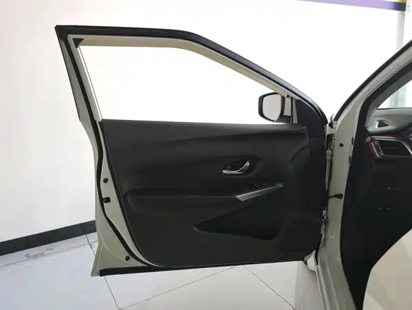 Nissan Bluebird 2018