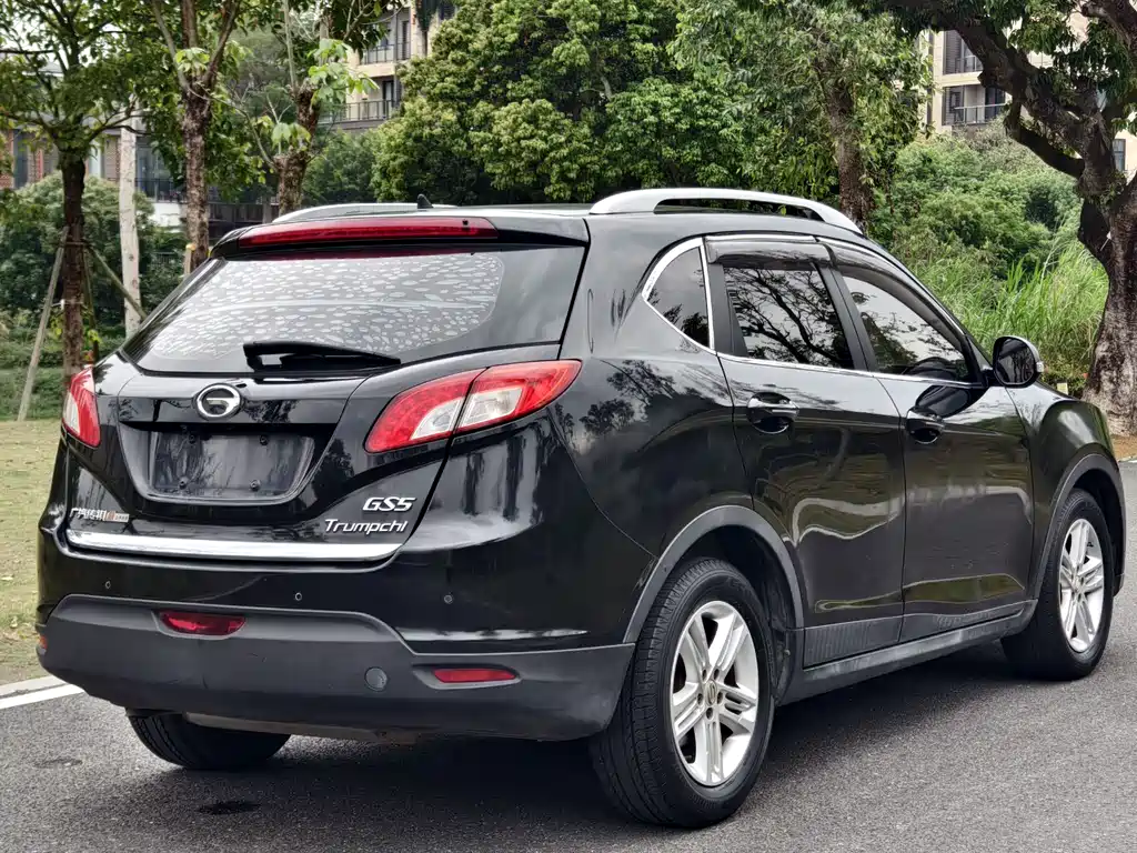 GAC Motor Trumpchi GS5 2013 — фото 8