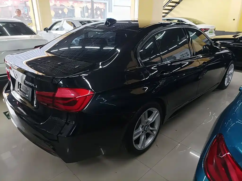 BMW 3 Series 2018