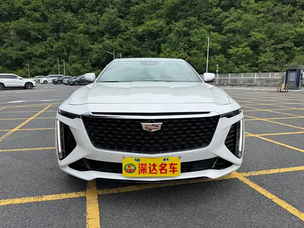 Cadillac CT6 2025