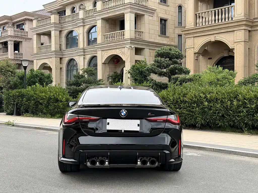 BMW M4 2021