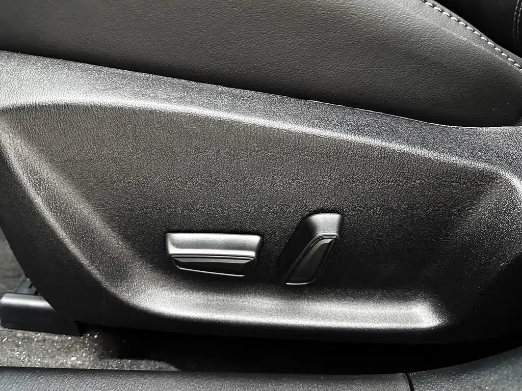 Mazda CX-4 2021 — фото 26
