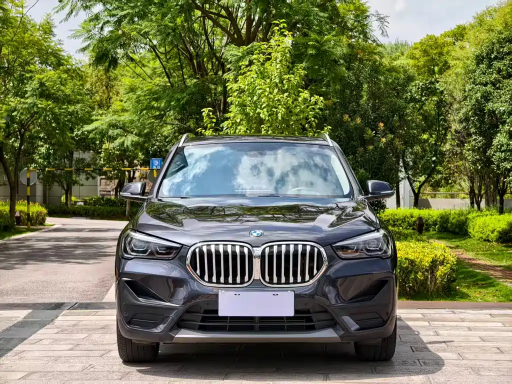 BMW X1 2022 — фото 2