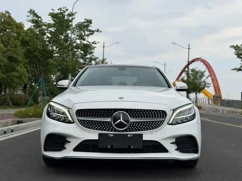 Mercedes-Benz C-Class 2021