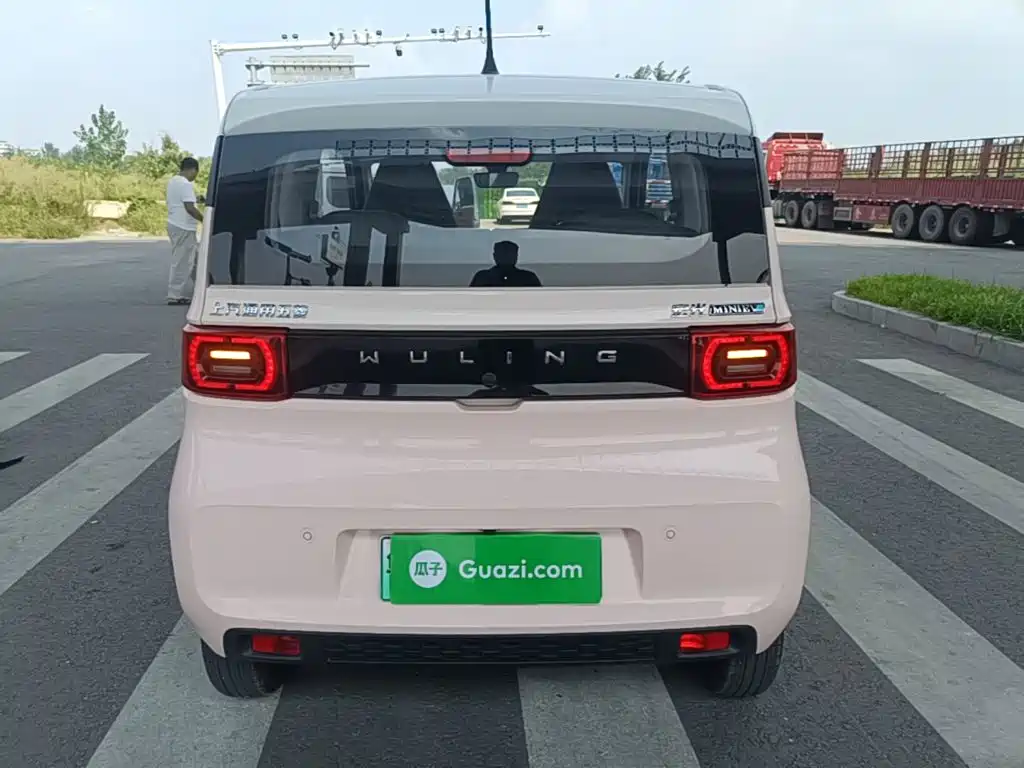 Wuling Hongguang MINIEV 2021