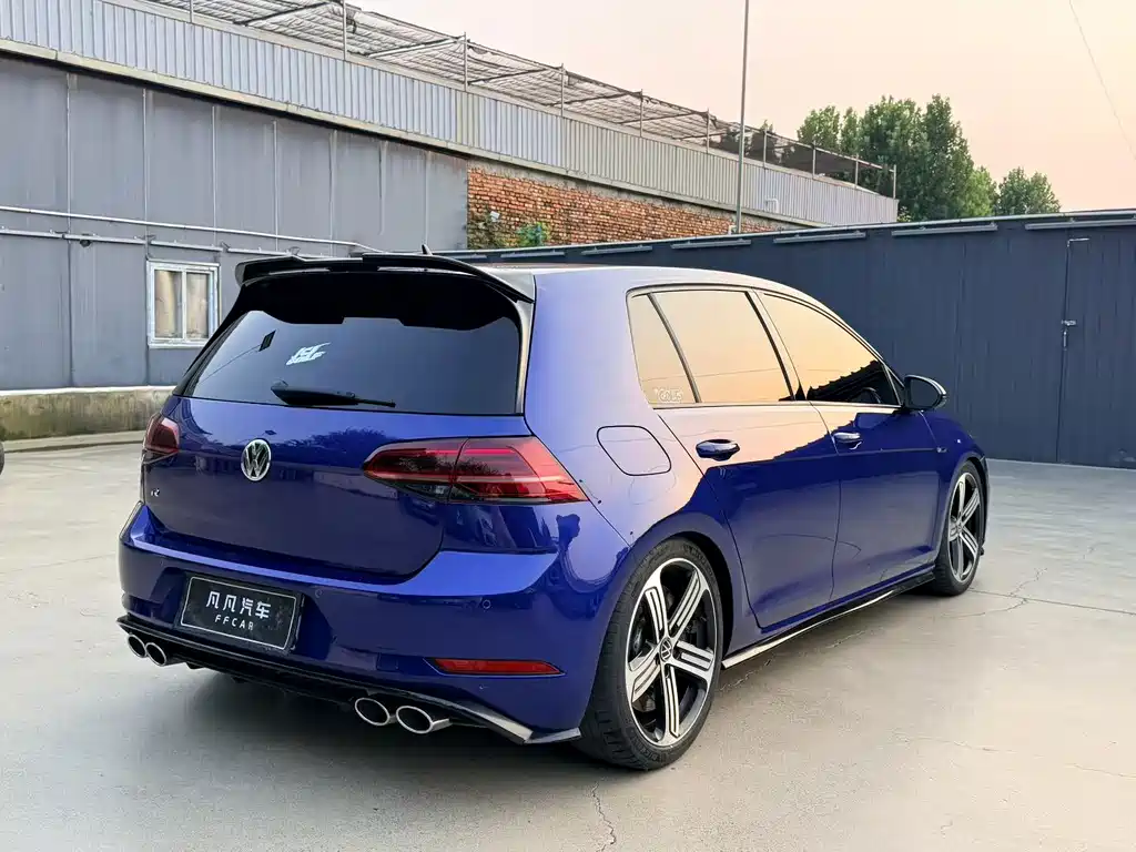 Volkswagen Golf 2018 — фото 4