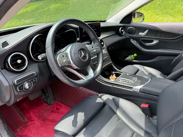 Mercedes-Benz C-Class 2020